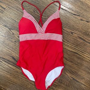 Vineyard Vines one piece bathing suit